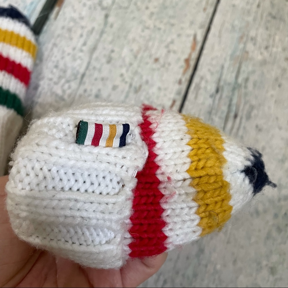 Hudson Bay Company mittens baby 12-24 months stripes red green blue yellow white - Picture 4 of 7